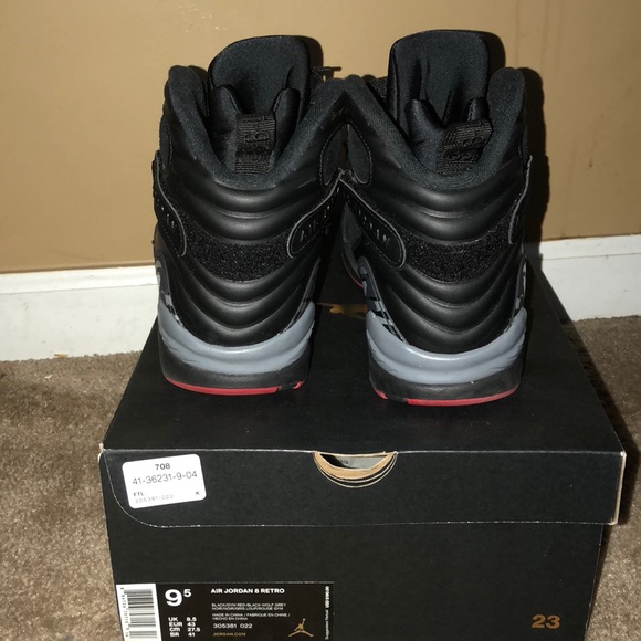 Bred 8s - Picture 4 of 5